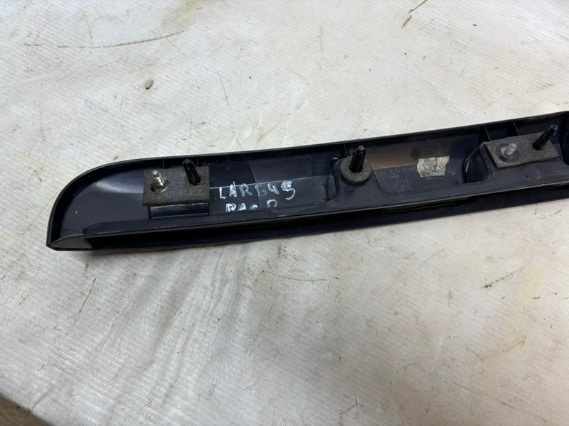 Накладка багажника Lada Largus 2013