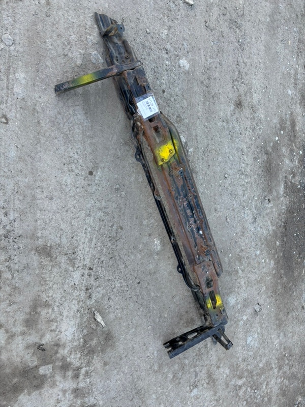 Усилитель бампера JAC T6 2020