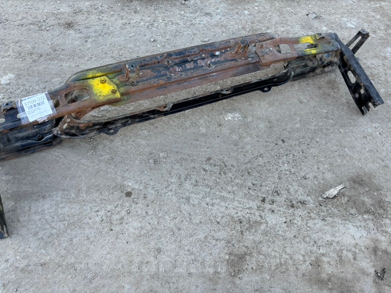 Усилитель бампера JAC T6 2020