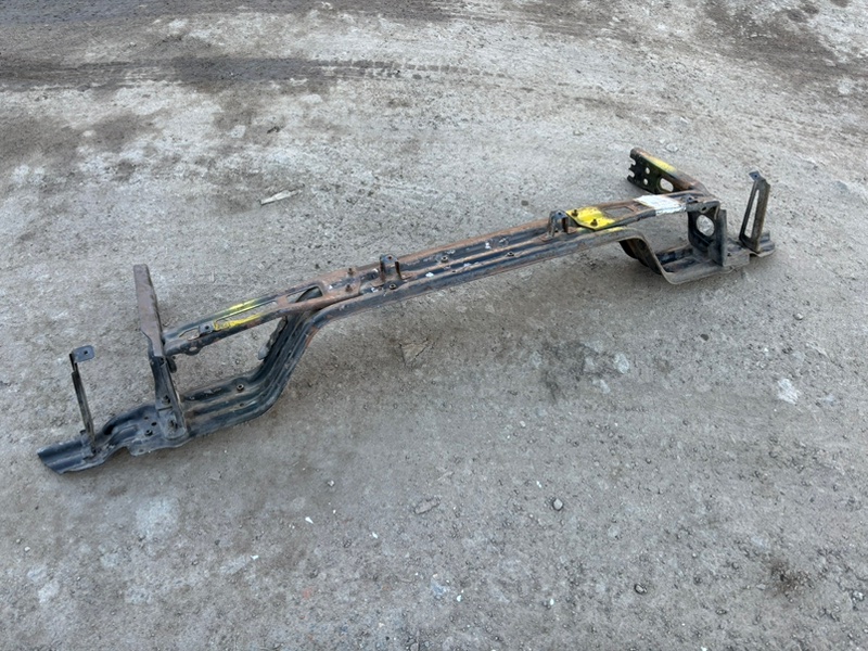 Усилитель бампера JAC T6 2020