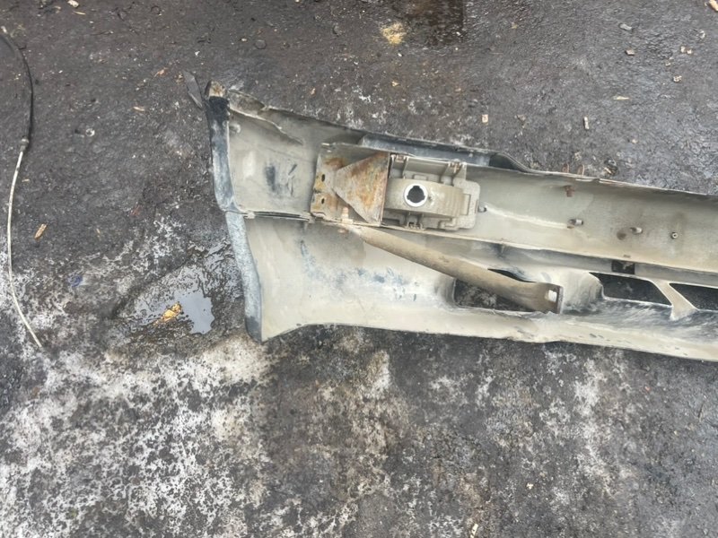 Бампер GMC Jimmy II 1995