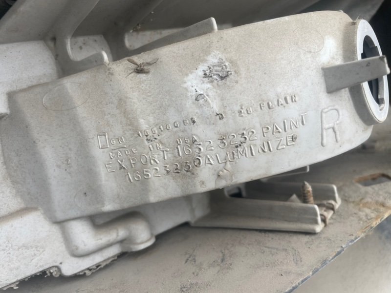 Бампер GMC Jimmy II 1995