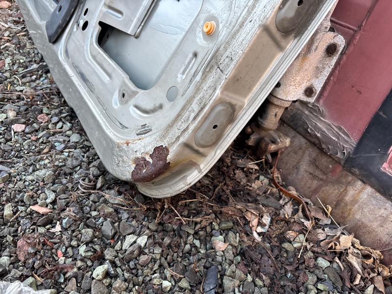 Дверь багажника Lada Largus 2013