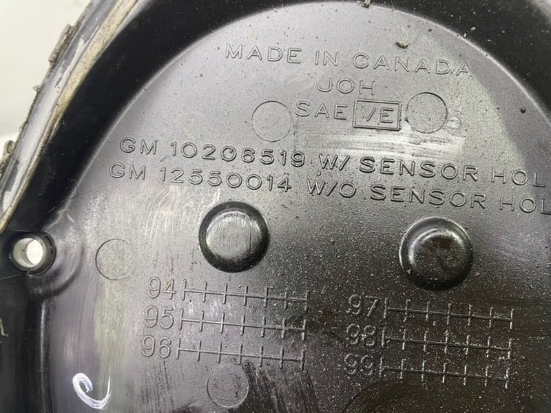 Лобовая крышка двс GMC Jimmy II 1995