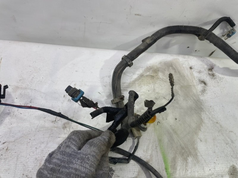 Проводка фары GMC Jimmy II 1995