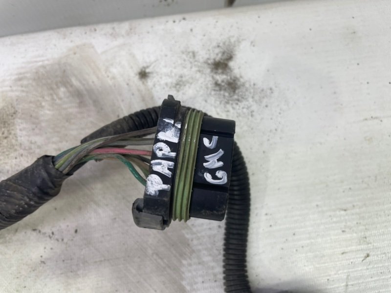 Проводка фары GMC Jimmy II 1995