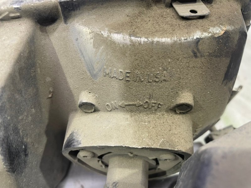 Фара GMC Jimmy II 1995