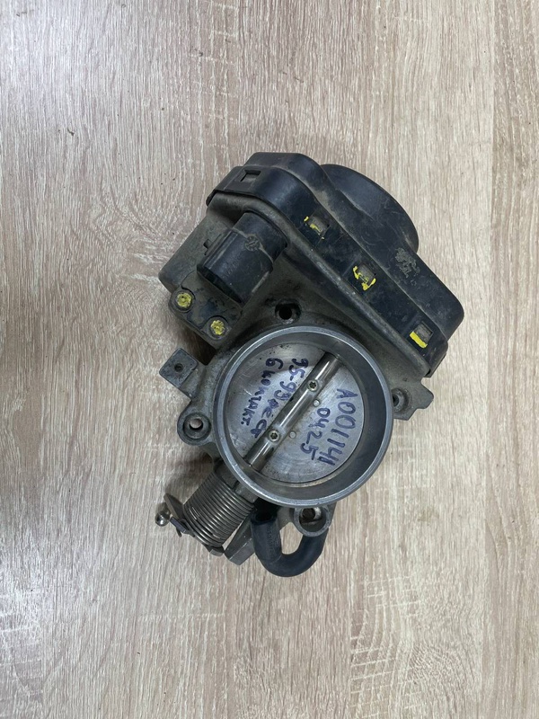 Дроссельная заслонка Mercedes-Benz E-Class W210