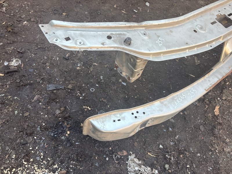 Панель передняя Lada Largus 2013