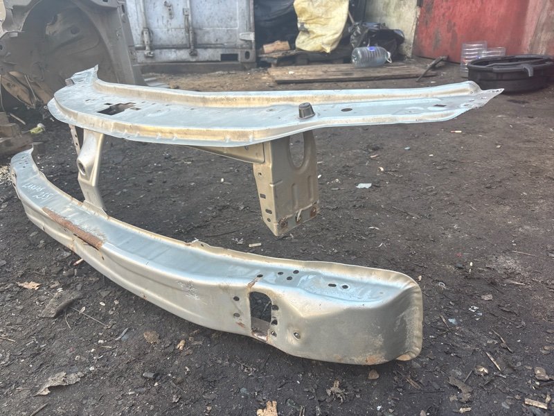 Панель передняя Lada Largus 2013