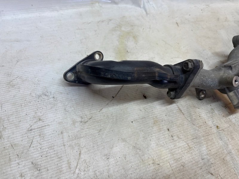 Патрубок Toyota Land Cruiser 2021-2025 300