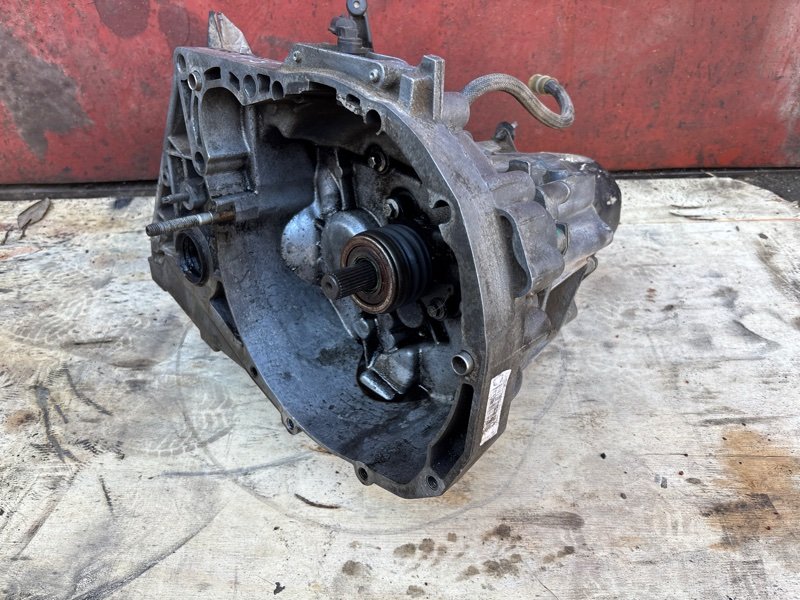 МКПП Lada Largus 2013