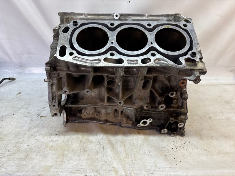 Блок двигателя Toyota Land Cruiser 2021-2025 300