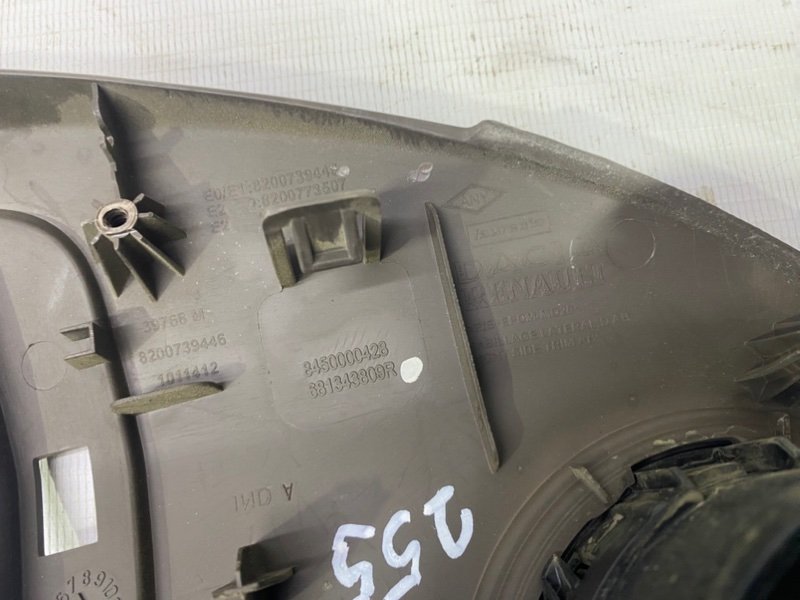 Накладка торпеды Lada Largus 2013