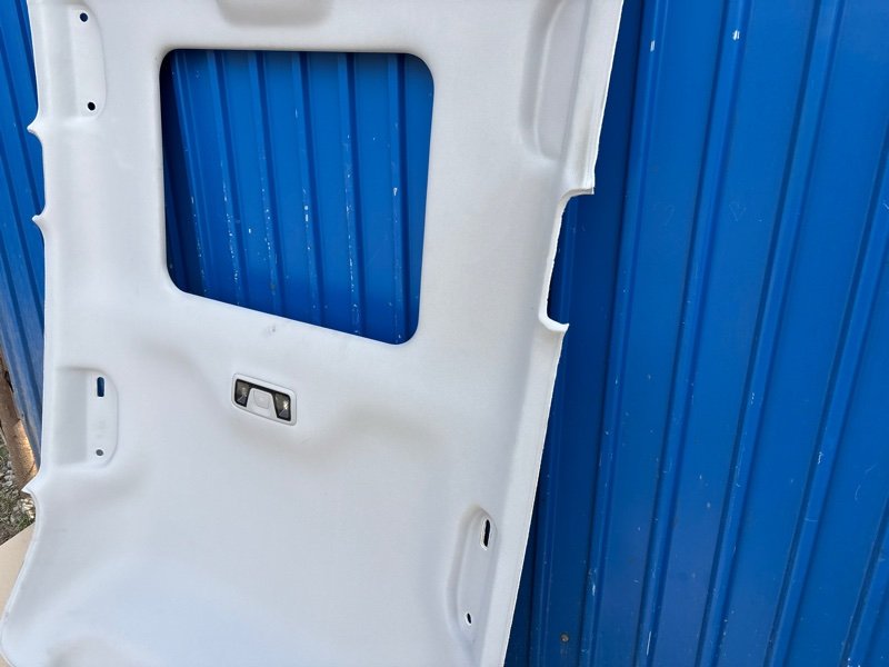 Обшивка потолка Omoda C5 2023