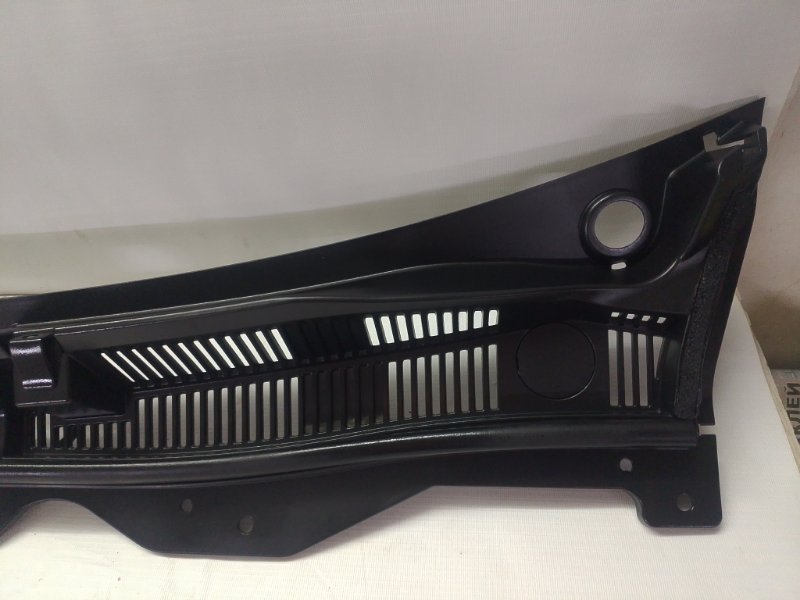 Жабо Omoda C5 2023