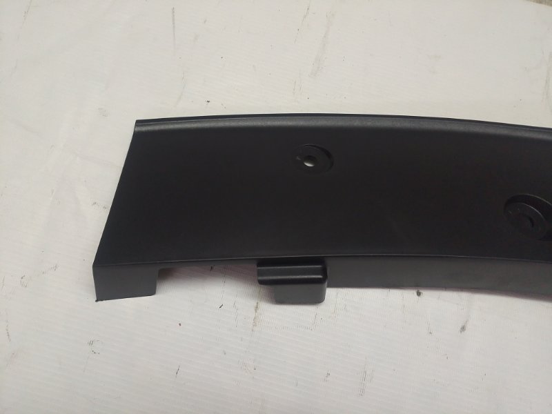 Накладка замка капота Omoda C5 2023