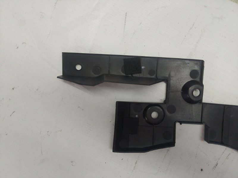 Накладка замка капота Omoda C5 2023