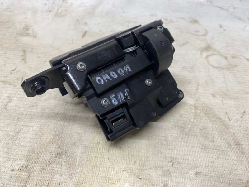 Замок багажника Omoda C5 2024