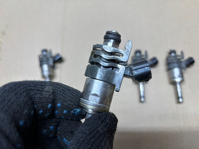 Форсунка Toyota Land Cruiser 2021-2025 300