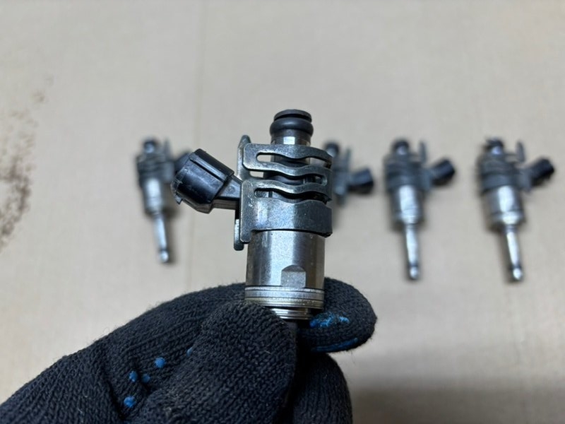 Форсунка Toyota Land Cruiser 2021-2025 300