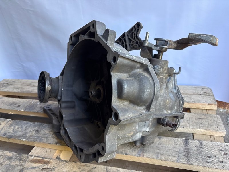 МКПП Volkswagen Jetta 2008