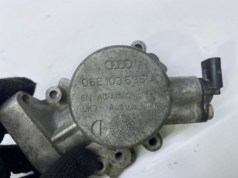Корпус топливного насоса Audi A6 2012