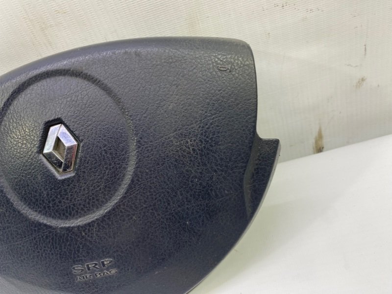 Подушка безопасности в руль Renault Symbol