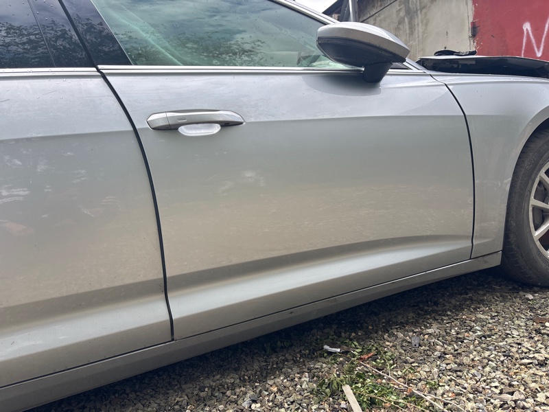 Дверь Audi A6 2019