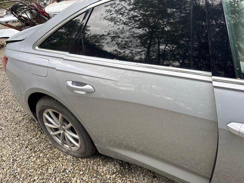 Дверь Audi A6 2019