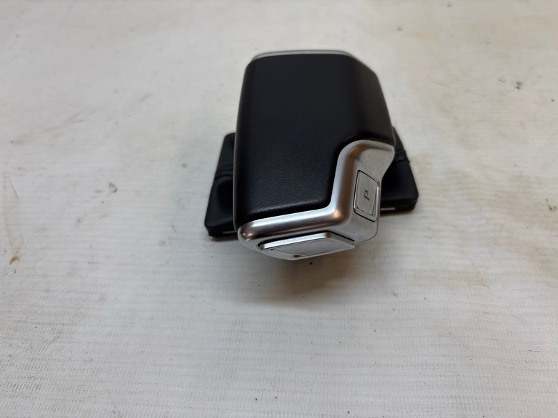 Ручка кпп Audi A6 2019