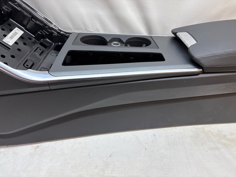 Бардачок Audi A6 2019