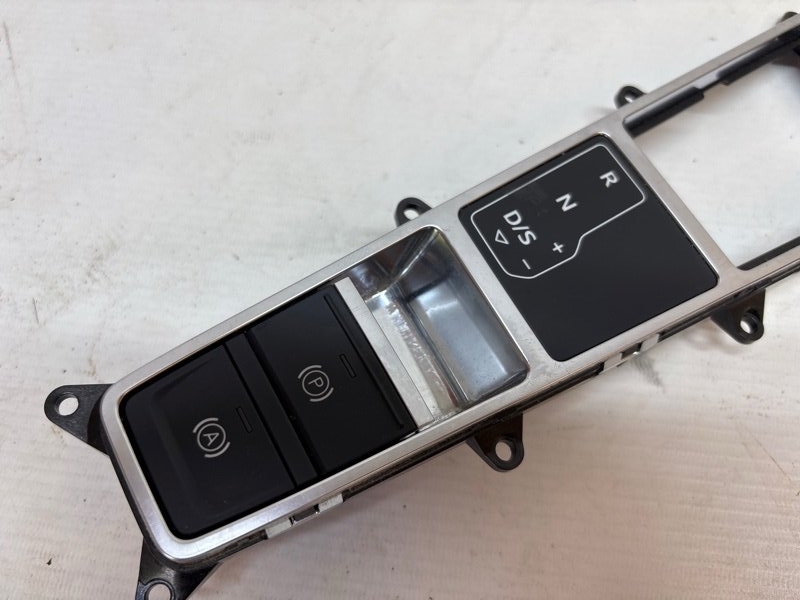Накладка Audi A6 2019