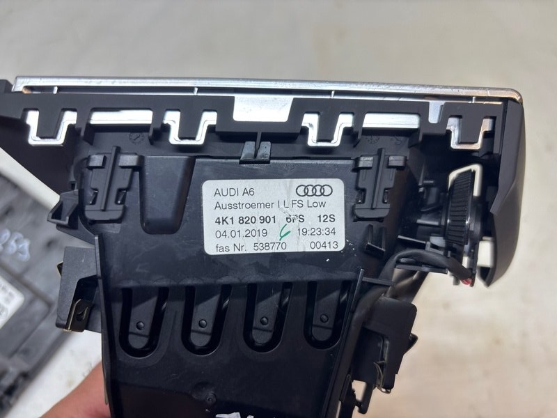 Дефлектор воздушный Audi A6 2019