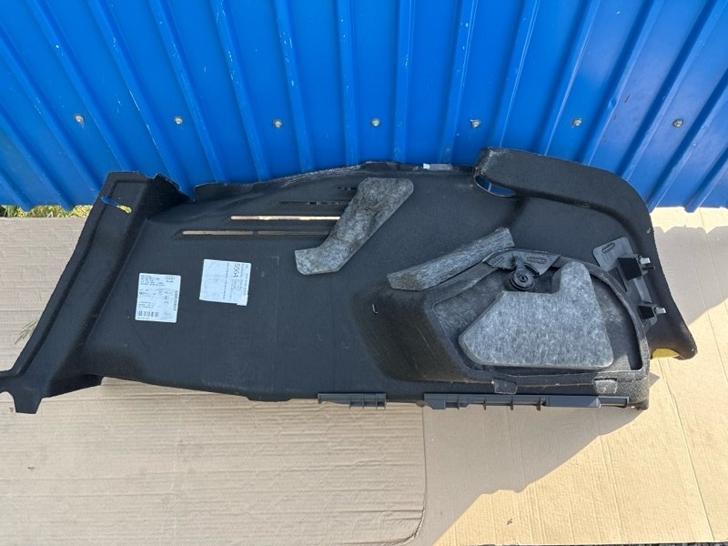 Обшивка багажника Audi A6 2019