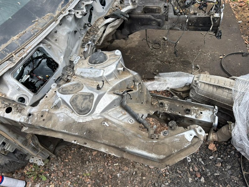 Лонжерон Audi A6 2019