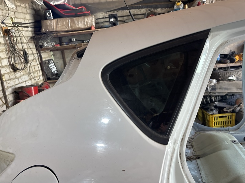 Крыло Opel Astra 2011 J