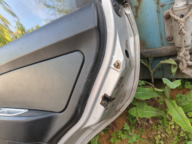 Дверь Chery Very А13 2011