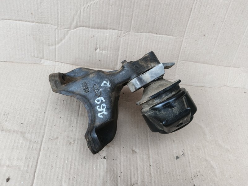 Подушка двигателя Chery Very А13 2011