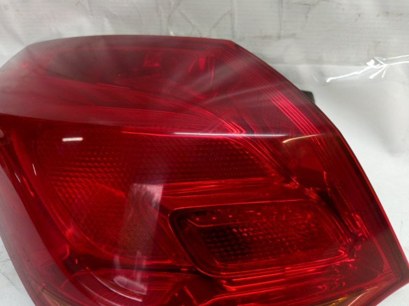 Фонарь Opel Astra 2011 J