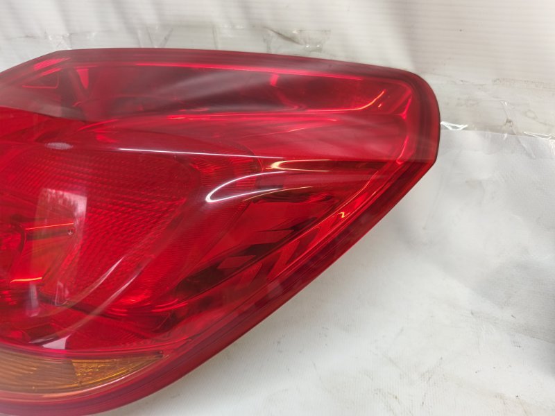 Фонарь Opel Astra 2011 J