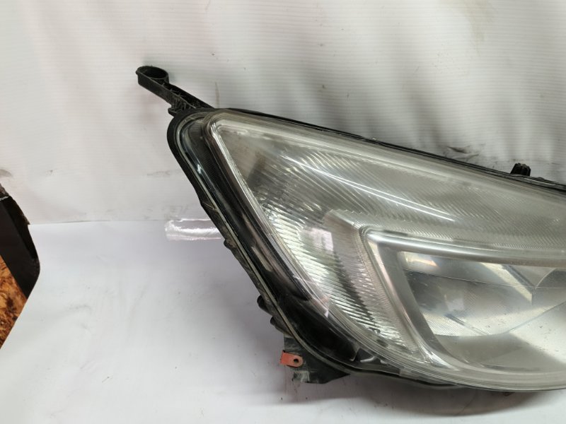 Фара Opel Astra 2011 J