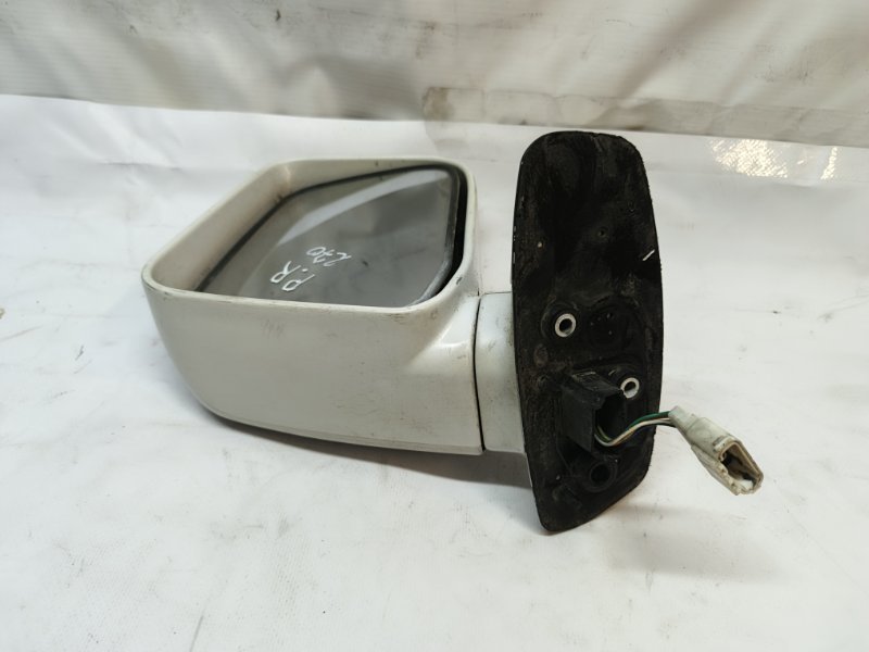Зеркало Mitsubishi Chariot Grandis 2001