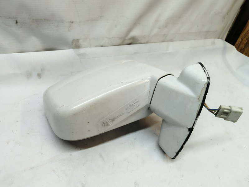 Зеркало Mitsubishi Chariot Grandis 2001