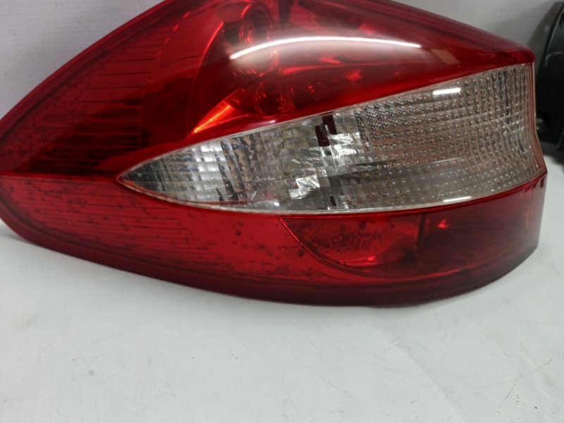 Фонарь Chery Very А13 2011