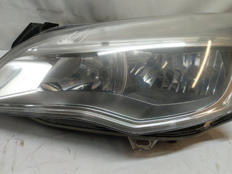 Фара Opel Astra 2011 J