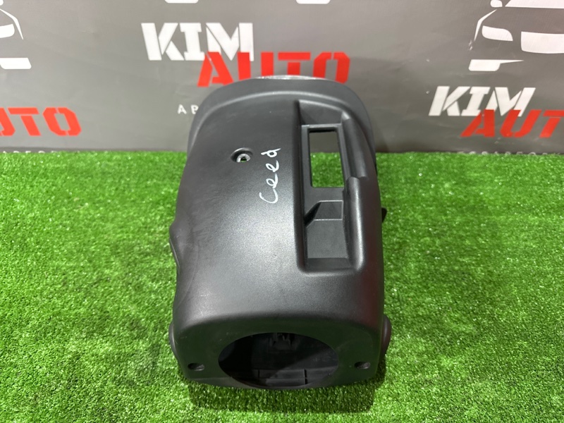 Кожух (облицовка) рулевой колонки Kia Ceed SW 2010 ED