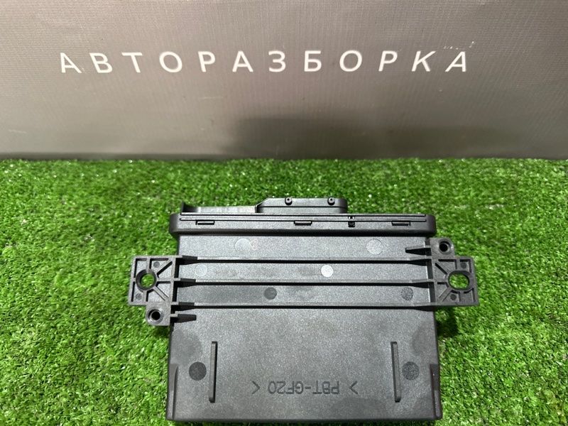 Блок бортовой сети Audi A6 quattro 2007 C6