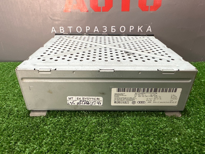 Блок управления радиоприемником Audi A6 quattro 2007 C6
