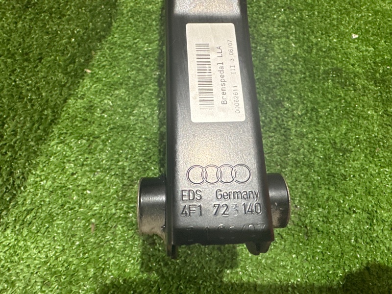 Педаль тормоза АКПП Audi A6 quattro 2007 C6
